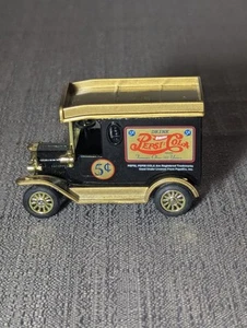 Pepsi Vintage Die-cast Truck from Golden Wheel Nicemoon - Picture 1 of 6