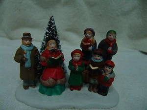 VINTAGE 1995 LEMAX CHRISTMAS MEMORIES CAROLERS W/ORIGINAL BOX - Picture 1 of 6