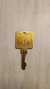 Vintage Hotel Messing Zimmerschlüssel # 116 - Bild 1 von 2