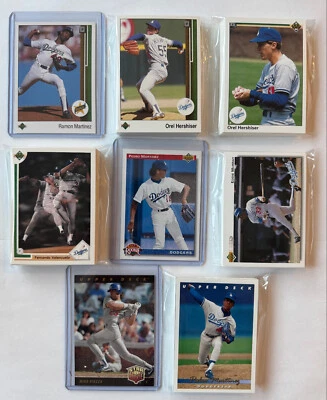 Lote de conjuntos de equipos de cubierta superior de los Dodgers de Los Ángeles 1989-93 (5 juegos con Martinez RC) Foto 1 de 4