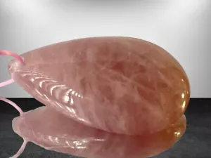 34mm "Piedra del Corazón ~ Madagascar Malva ROSA ROSA CUARZO Colgante Pera D1400 - Imagen 1 de 5