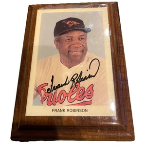Frank Robinson Autographed 8x10 Baseball Photo⚾️ - Picture 1 of 5