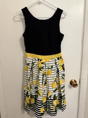 Chetta B Dress Womens 10 Black White Lemon Sleeveless Pleated Fit & Flare Dress - Image 1 of 4