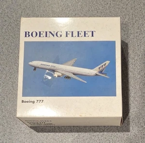 BOEING FLEET 777 Herpa 1:500 506311 1:500 Airliner - Picture 1 of 5