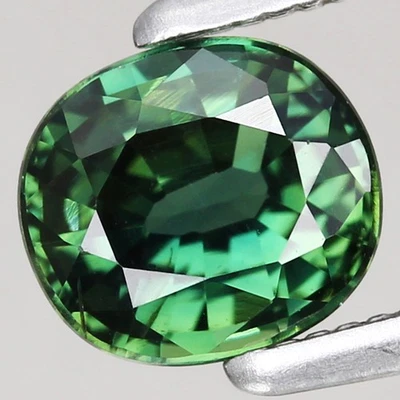  0.88ct Oval 5.7x5mm Natural Heated Green Sapphire, Bangkaja Chanthaburi TH - Image 1 of 4