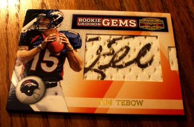 2010 PANINI ROOKIE GRIDIRON GEMS TIM TEBOW 102/259 AUTO BRONCOS CARD #261 - Image 1 of 4