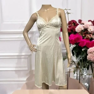Behind Every Olga Beige Lace Trimmed Full Slip Sleep Gown Lingerie Dress Size 32 - Picture 1 of 17