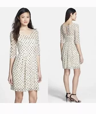 Betsey Johnson Cream & Black Polka Dot & Lace Pleated Dress Size 12 - Imagem 1 de 4