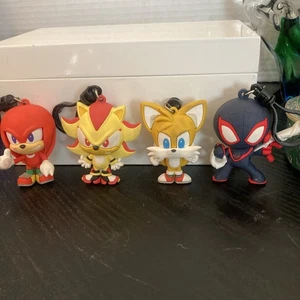 Menge 4 Taschen Clips 3 Sega 1 Marvel  - Bild 1 von 4