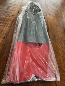 Aletas Crossblade TYR rojas y grises talla 9-11 - Imagen 1 de 3