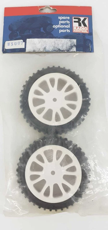 coppia gomme con cerchio anteriori per modello in scala 1/16  Radiokontrol 85007 - Immagine 1 di 1