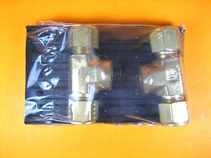 Parker - 8-8-6 OBZ-B - Brass Female Branch Tee 1/2" x 3/8" FNPT CPI (Box of 2) - Picture 1 of 4