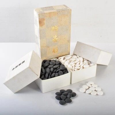 Go stone Igo clam white Nachi black Size33 From Japan used - Image 1 of 4