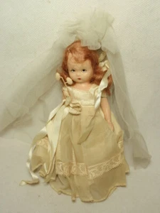 Nancy Ann Bilderbuch Kunststoff Puppe Braut Schlaf Schlaf Augen Gelenk Beine - Bild 1 von 5