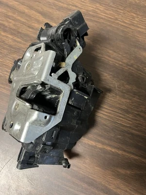 1999-2002 Mercedes-Benz W208 CLK55 CLK430 CLK320 door latch Actuator lock LEFT💯 - Image 1 of 4