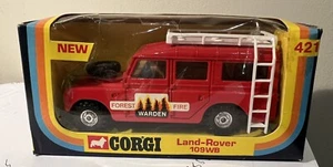 Vintage Corgi Mettoy 421 Land Rover 109WB Forest Fire Warden Land Rover Mint. - Picture 1 of 7