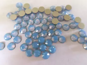 72 Swarovski Flatbacks 20ss Air Blue Opal/foiled.. #2028 - Picture 1 of 2