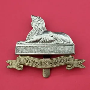 Lincolnshire Regiment Territorials Cap Badge Bi Metal With Slide - Picture 1 of 3