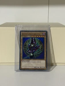 Yugioh! Card Dark Magician YGLD-ENC09 1st Edition NM - Picture 1 of 2