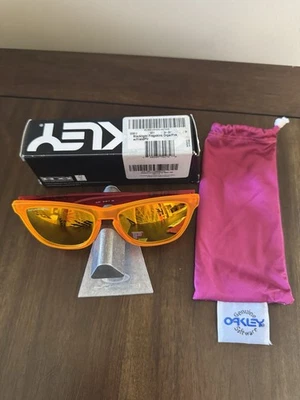 Oakley Frogskins Naranja/Rosa Con Fuego Iridio Polarizado Foto 1 de 3