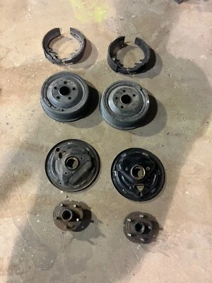 Ford Galaxie 1960-1964 parasol tambor delantero freno conjunto completo Foto 1 de 4