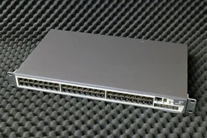 3Com 3CR17152-91 SuperStack 4 Switch 5500-SI 52-Port with Rack Mount Brackets - Picture 1 of 1