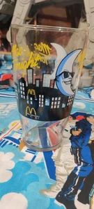 Bicchiere da bere vintage McDonalds 1988 Mac Tonight 32 oz BELLISSIME CONDIZIONI  - Foto 1 di 1
