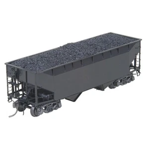 HO Scale Kadee #7501 Undecorated 50 Ton AAR Standard Open Bay Hopper w/Coal Load - Picture 1 of 4