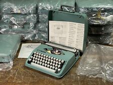 1980 Olivetti Typewriter Lettera 82 Mint Mid Green Hermes Baby New Old Stock