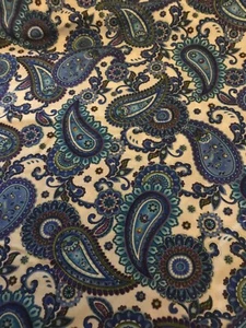 Fabric - Paisley printed Cotton. Cream with blues. 1.5mt x 110cm wide. New - Picture 1 of 3