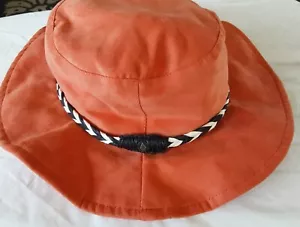 VOLCOM▪︎ADORKABLE BUCKET HAT•ORANGE•BRAID W/ LOGO• NWT• PERFECT! - Picture 1 of 8
