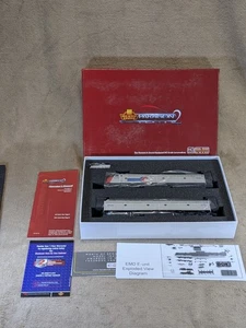 Juego Paragon2 Amtrak 2740 330 370 EMD E8 Powered-A Unpowered-B con sonido y DCC - Imagen 1 de 24
