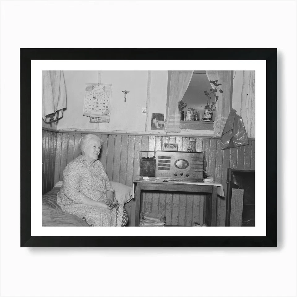 Mother Of John Lynch, Farmer, Willi Framed Wall Art Poster Canvas Print Picture - Image 1 of 1