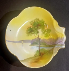 NORITAKE, JAPÓN: PAÑAL / PLATO DE DULCES: PATRÓN ÁRBOL EN EL PRADO PRINCIPIOS DE 1900 - Imagen 1 de 3