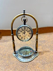 Bellissimo orologio da scrivania vintage in ottone orologio da tavolo antico orologio nautico ottone - Foto 1 di 7
