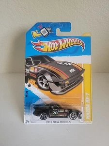 2012 Hot Wheels Mazda RX 7 New Models #31 BENT CARD CORNERS - Picture 1 of 6