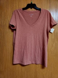 Universal Thread Salmon Short Sleeve Tee NWT. Large. Cute. - Picture 1 of 7