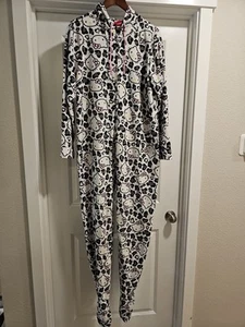 Hello Kitty Sanrio Camo One Piece Hooded Zip Pajamas Costume Adult XL Cozy Cabin - Picture 1 of 11