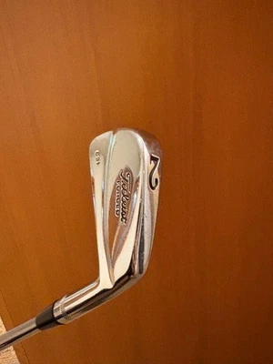 Titleist 681 2 Iron - Image 1 of 4