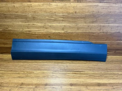 Volkswagen Tiguan 2022-2024 moldura inferior delantera derecha 5NL854940F OEM *NOTA* Foto 1 de 4