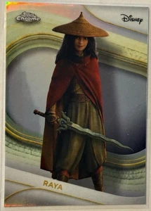 RAYA 2025 Topps Chrome Disney Refractor #192 Last Dragon - Imagen 1 de 2