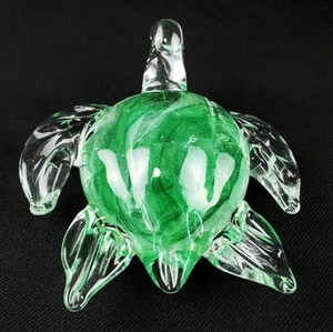 Green Glass Sea Turtle Paperweight Handcrafted Glow-In-The-Dark Dynasty Gallery - Picture 1 of 10
