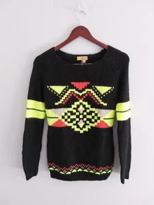Suéter Tejido Princesa Vera Wang Talla XS Negro Verde Neón Geométrico Nerd - Imagen 1 de 7