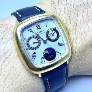 1970s Vintage Watch CLYDA Men Style Tank Paris Chiffre Roman Day Date Moonphase - Picture 1 of 15