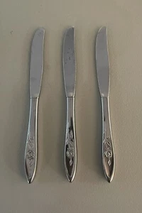 Oneida Community MY ROSE  Set of 3 Dinner Knives Stainless Flatware - Picture 1 of 3