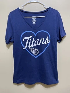 Tenesse Titans | V Neck Tee Shirt • Women’s Size Medium | NFL Team Apparel - Picture 1 of 4