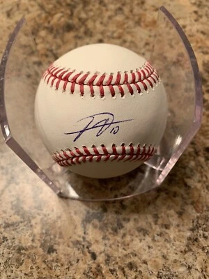 Yulieski Gurriel Signed Baseball - Image 1 of 2