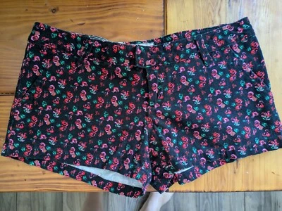 Volcom Shorts Womens Jr Sz 5 Black Rose Floral Print Short Shorts Soft Stretch - Image 1 of 3