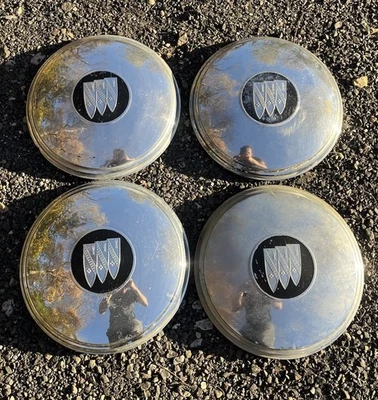 Juego de 4 tapacubos cubierta de rueda Buick Dog Dish 1950’s 1960’s OEM Foto 1 de 4