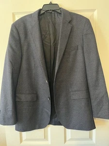 Hugo Boss Men’s Blazer Sz 40R Wool/Silk/Cashmere Blend 2 Button Blue Bulgaria - Picture 1 of 5